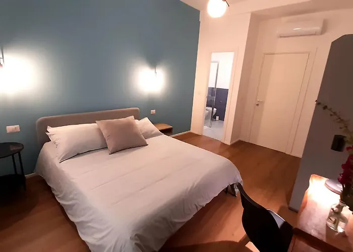 Couette-café Il Ninfeo San Giovanni 4*